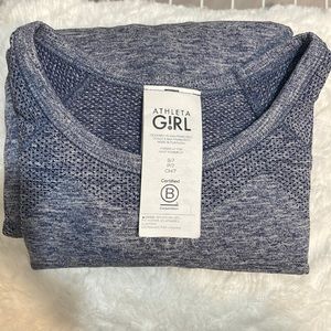 Athleta Girl grey/blue long sleeve size small. No flaws, perfect condition!